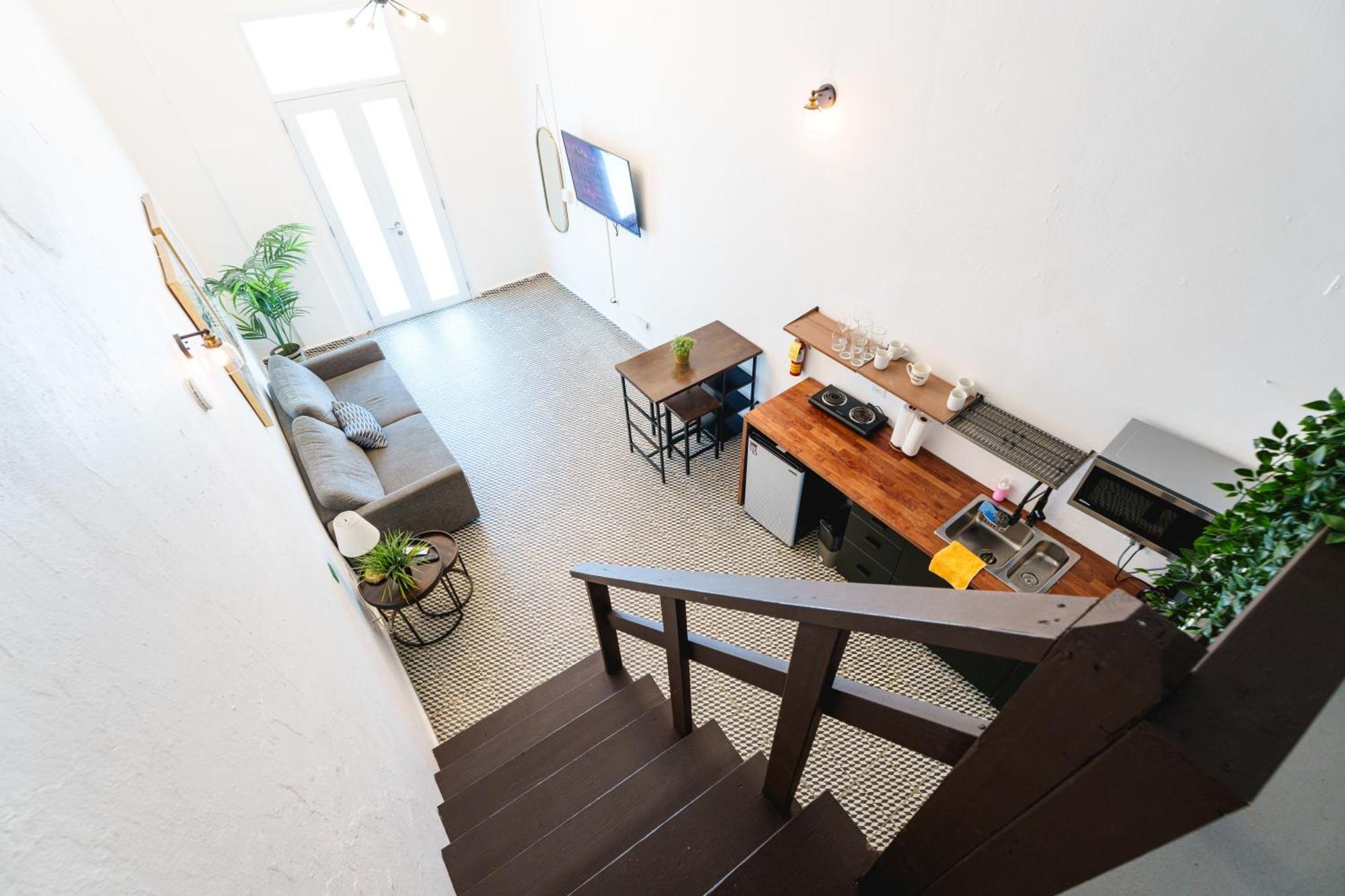 Roberto Estremera Marcial Apartment